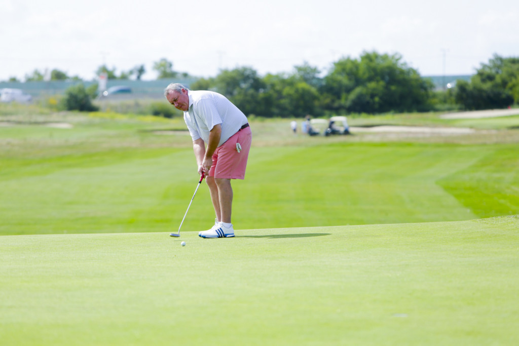 20170828_DEBANKED_GOLF_1204