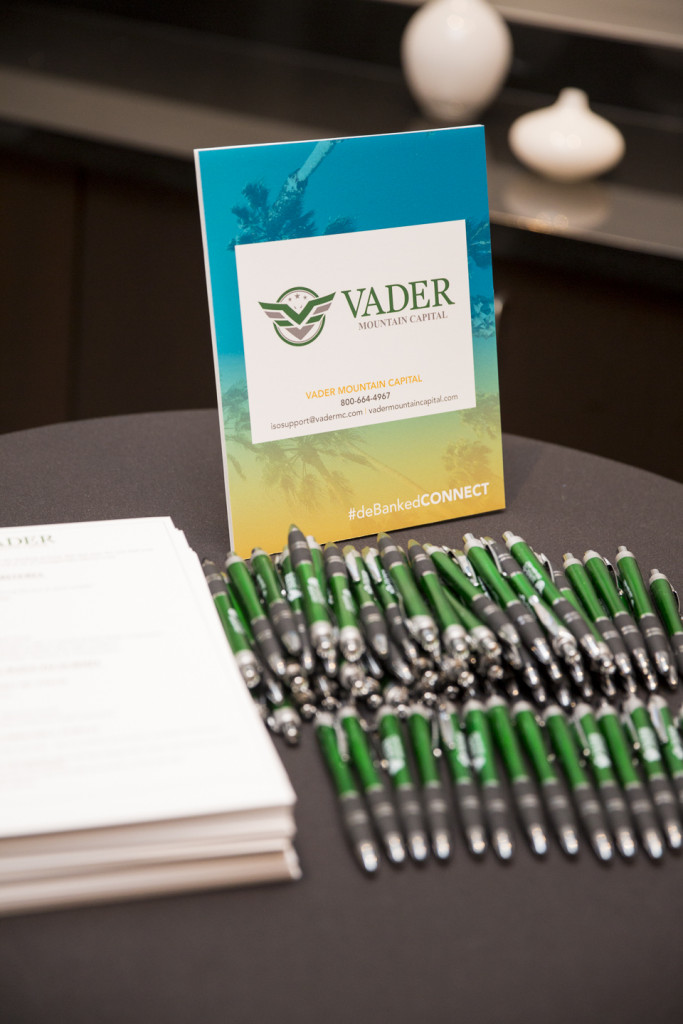 20181004_DEBANKED_WEB_026