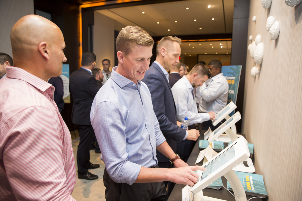 20181004_DEBANKED_WEB_053