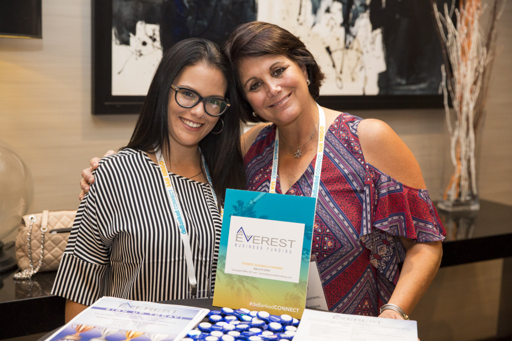 20181004_DEBANKED_WEB_072