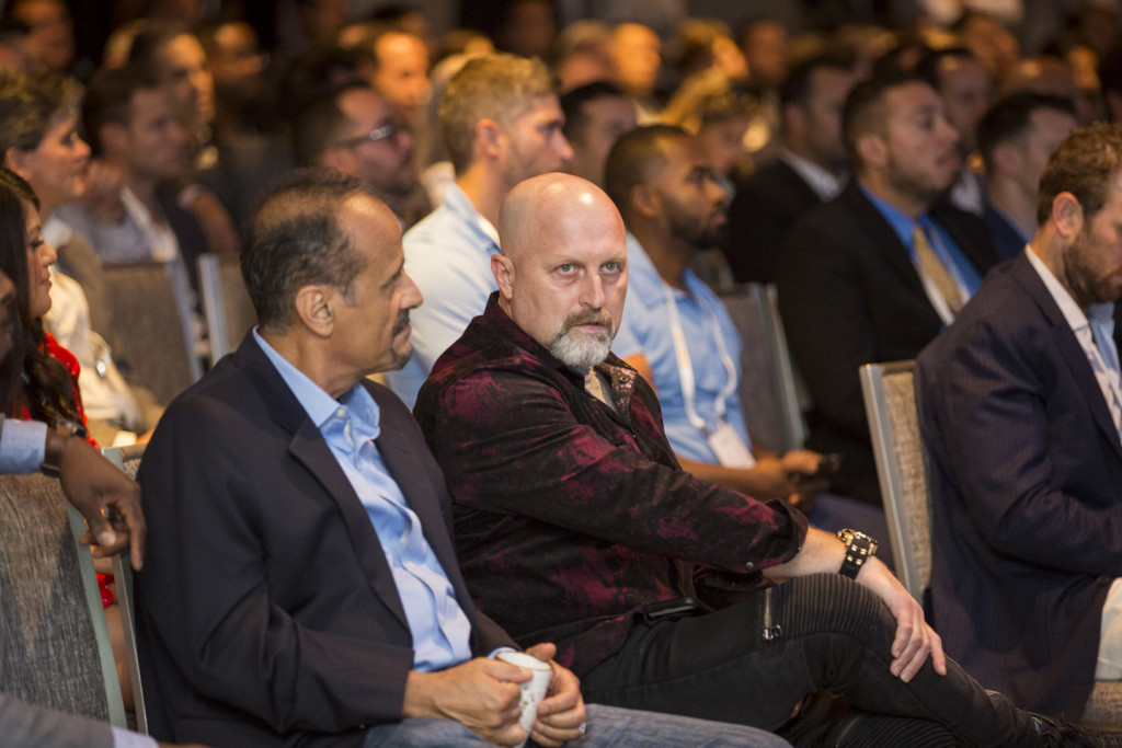 20181004_DEBANKED_WEB_097