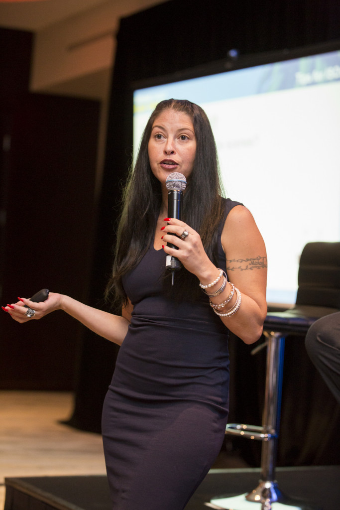 20181004_DEBANKED_WEB_103