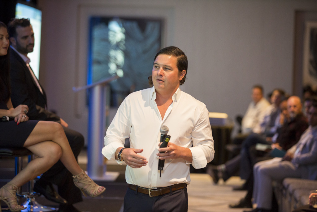 20181004_DEBANKED_WEB_114